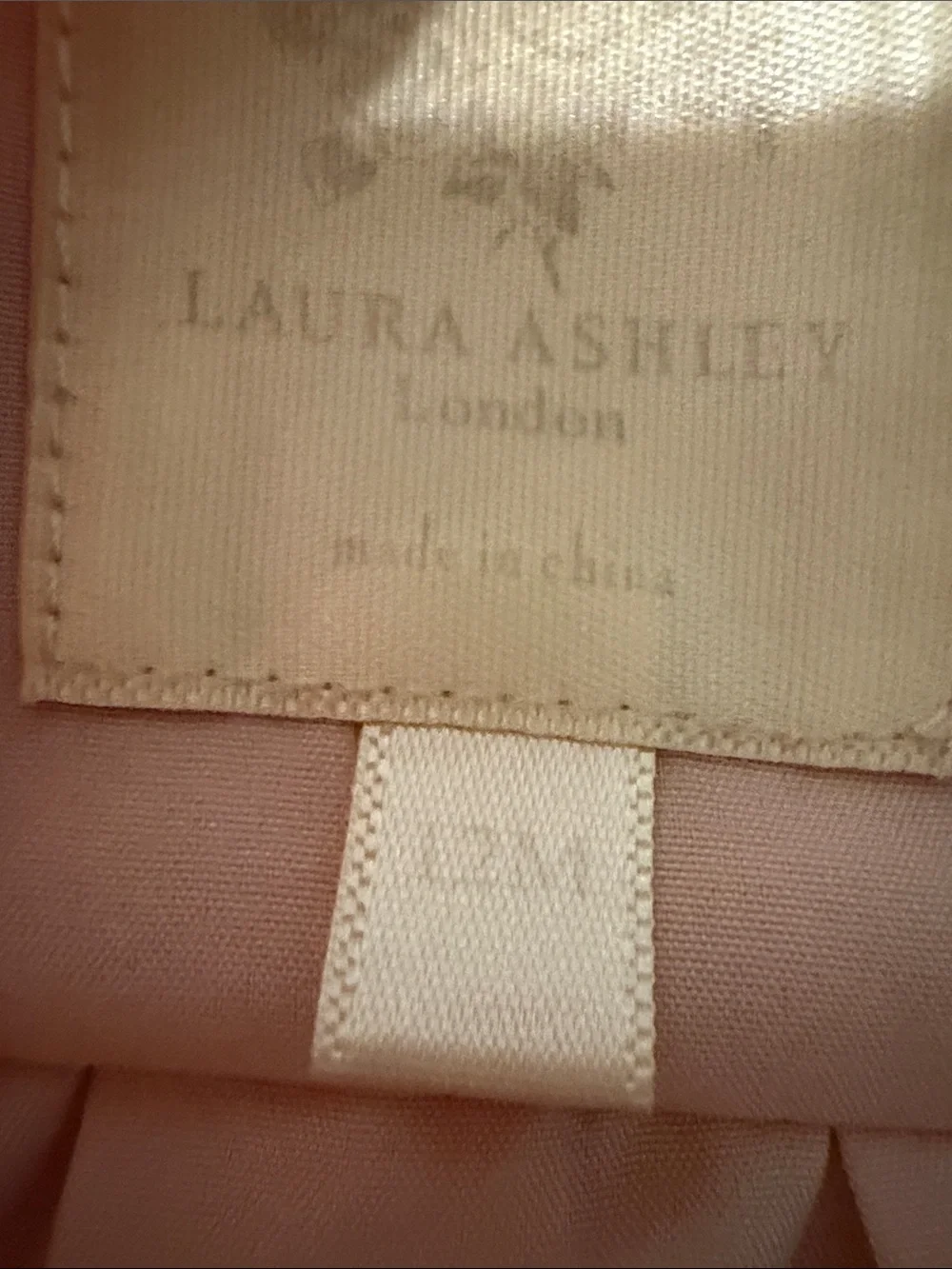 Laura Ashley London Girls Lace Bell Sleeve Dress Delicate Pink 12 Months EUC